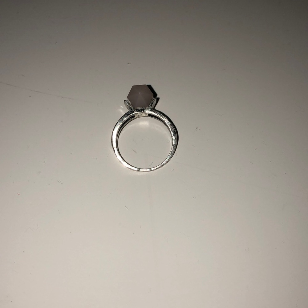 gem ring - Picture 2 of 2